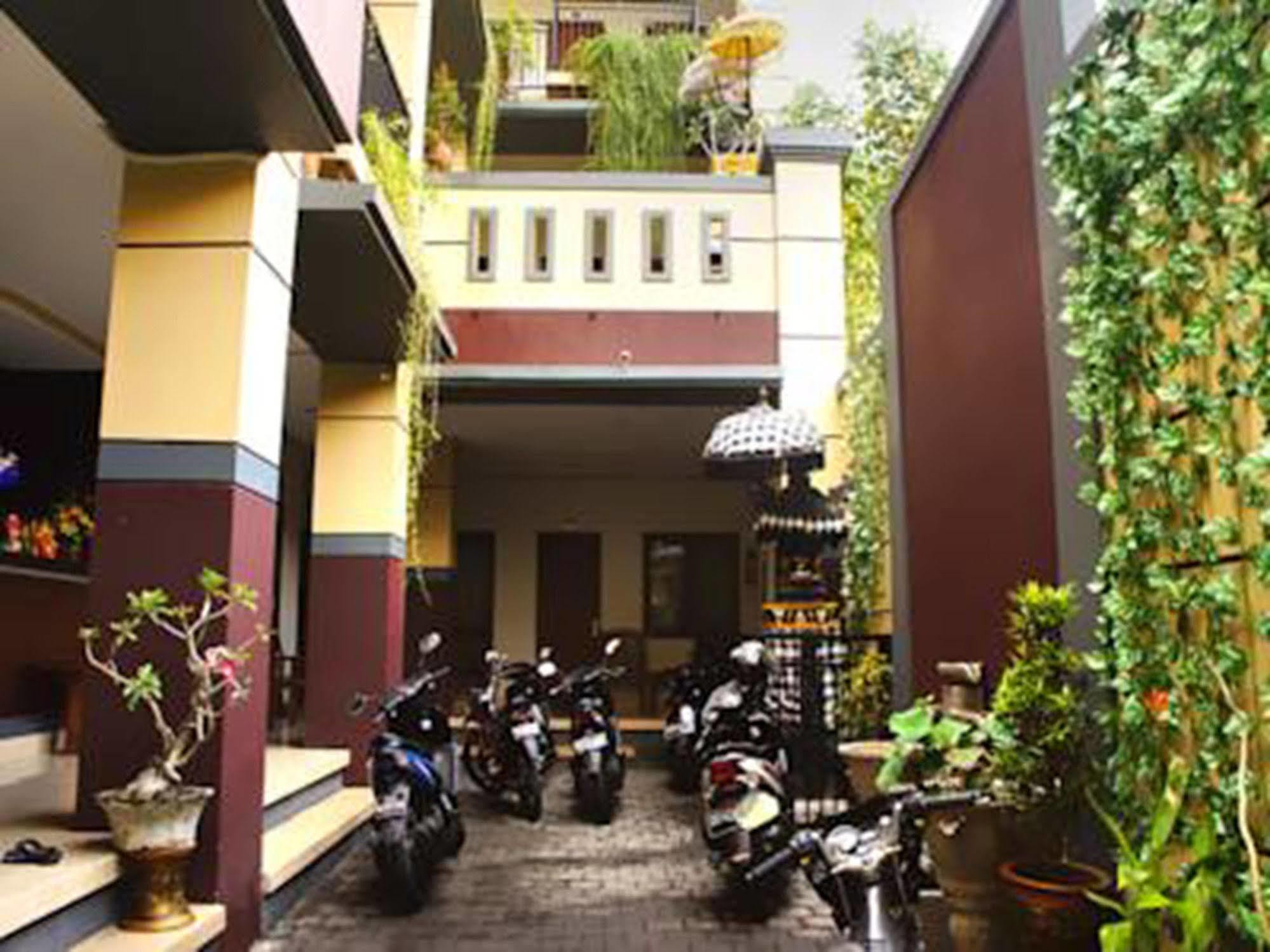 Graha Chania Legian Kuta Lombok Zewnętrze zdjęcie